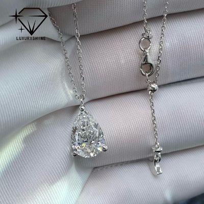 Lab Grown Pear Diamond Necklace 18K Gold VVS-VS Clarity
