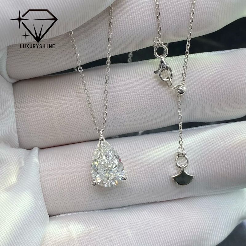 Qualité Collier diamant poire de laboratoire or 18 carats clarté VVS-VS usine