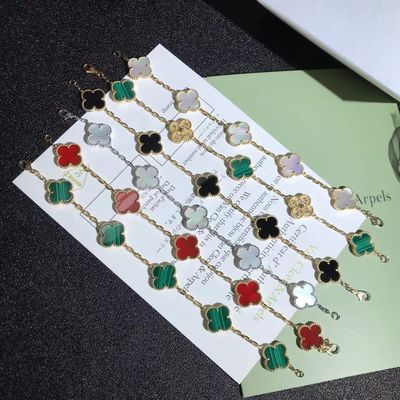 Qualité le cru de l'or 18K a personnalisé des bracelets Van Cleef et Arpels d'or usine