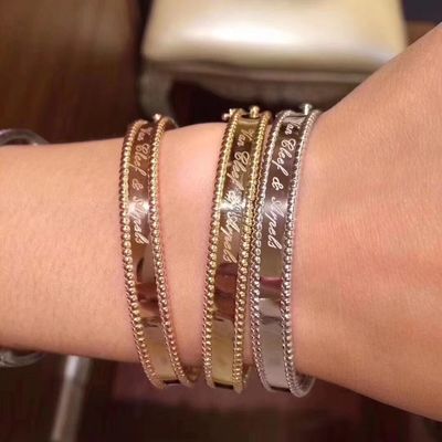 Qualité Vrai bracelet moyen Rose Yellow Gold blanche de signature de Perlee de l'or 18k du modèle VCA usine