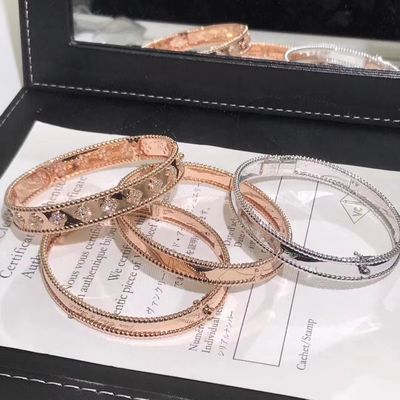 Qualité Vrai bracelet moyen Rose Yellow Gold blanche de signature de Perlee de l'or 18k du modèle VCA usine