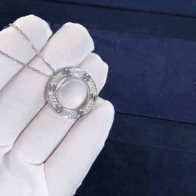Qualité Or blanc adapté aux besoins du client du collier 18K d'AMOUR de rangée de voiture CONTRE des diamants pavés usine