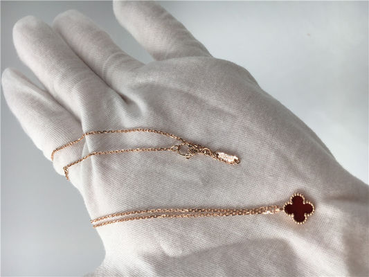 Qualité Collier pendant d'or de Rose pour l'amie, collier magique de 18k Alhambra avec la cornaline usine