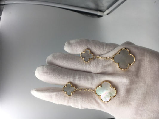 Qualité Van Cleef Earrings avec 2 motifs, boucles d'oreille de nacre de Van Cleef de l'or 18k jaune usine