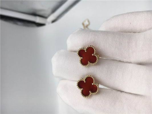 Qualité Or jaune doux des earstuds 18k de Van Cleef Arpels Alhambra avec la cornaline usine