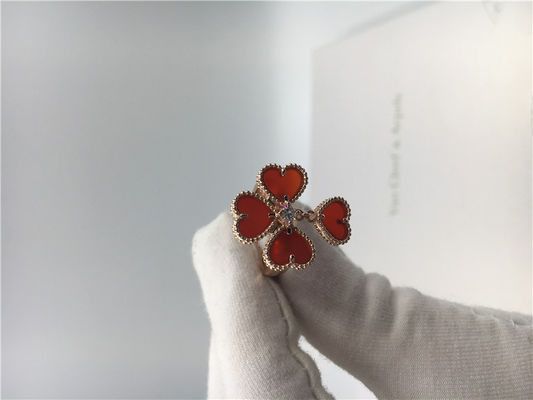 Qualité 18k Rose Gold Van Cleef et Arpels fleurissent l'anneau avec la cornaline/diamant rond usine