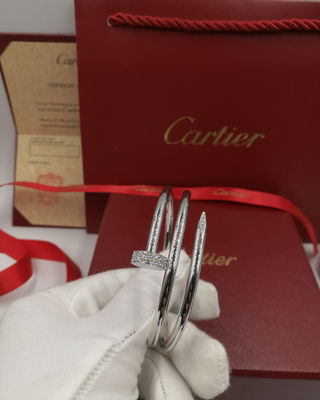 Qualité diamants faits sur commande à extrémité élevé de Juste Un Clou Bracelet With de bijoux de l'or 18k blanc usine