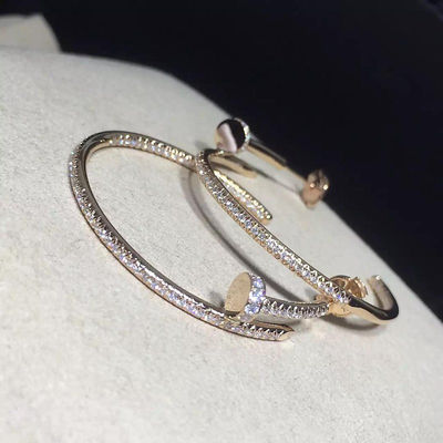 Qualité Or blanc fait sur commande à extrémité élevé des boucles d'oreille 18k de clou des bijoux des femmes avec le diamant usine