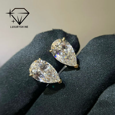 Qualité Boucles d'oreilles à clous en or 18 carats avec diamant de laboratoire taille poire, pureté VVS-VS usine
