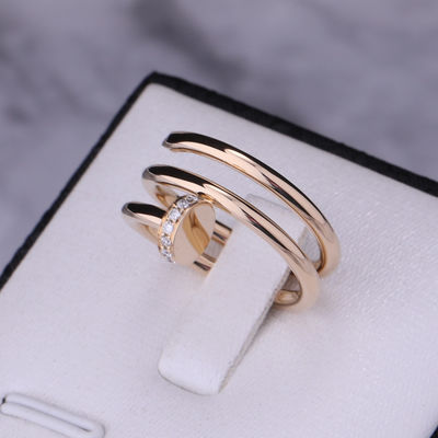 Qualité Diamants d'or jaune de Juste Un Clou Ring In 18k du clou B4211800 usine