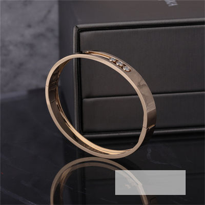 Qualité mouvement Noa Diamond Bangle Bracelet For Ladies de Luxury Jewelry de l'or 18K jaune usine